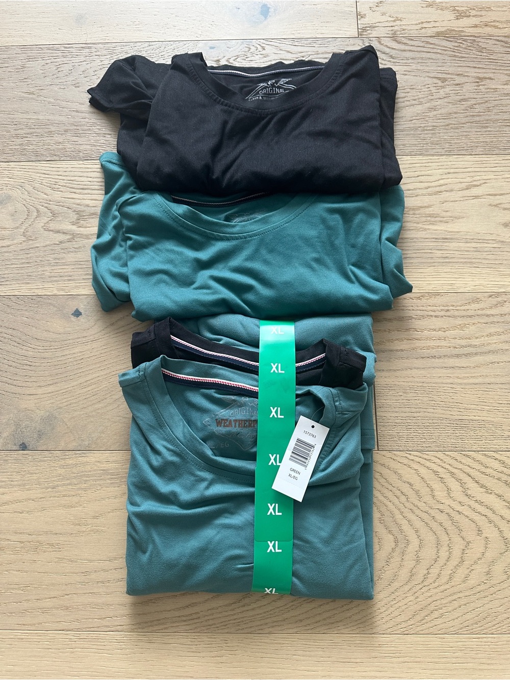 New 4 pack Mens Teal and Black XL Tee Shirts
